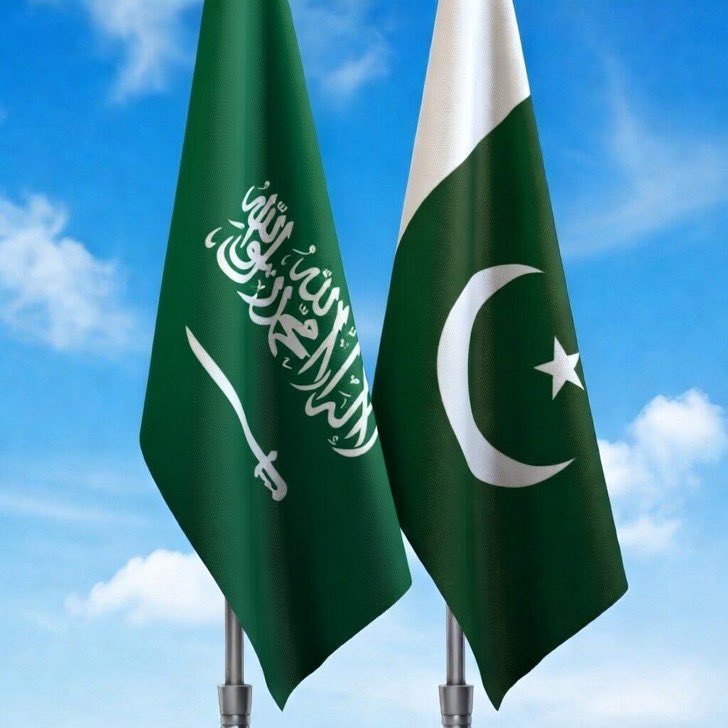 ZardSi's tweet photo. 🚨🇸🇦 BREAKING
Saudi Arabia condemns the suicide attack by an Afghanistan-based militant group at a mosque in Kohat, KP, which martyred 17+ people.
Saudi Arabia stands with the people of Pakistan and supports bringing the perpetrators to justice. https://t.co/83gO8aVjpv