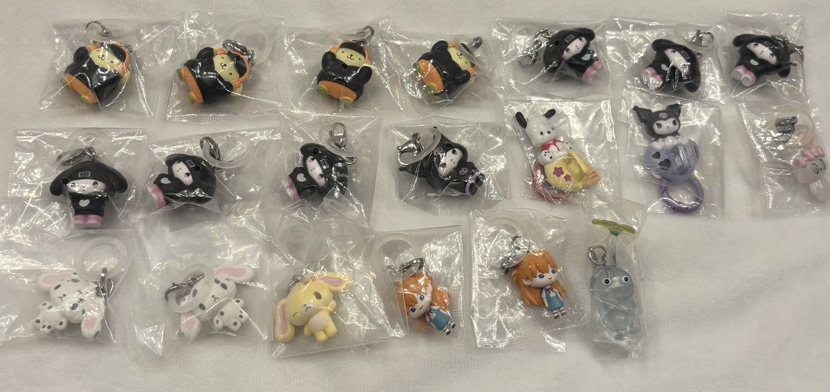 smeronyan's tweet photo. めじるしアクセサリー 交換 買取 ガチャガチャ サンリオ ハロウィン くだもの シュガバニ 呪術廻戦

譲￤画像のもの
1枚目お求めの場合は3枚目のものとまとめての方優先です。

求￤買取(定価＋送料)

郵送📮or大阪手渡し https://t.co/Oj9wHqNfUj