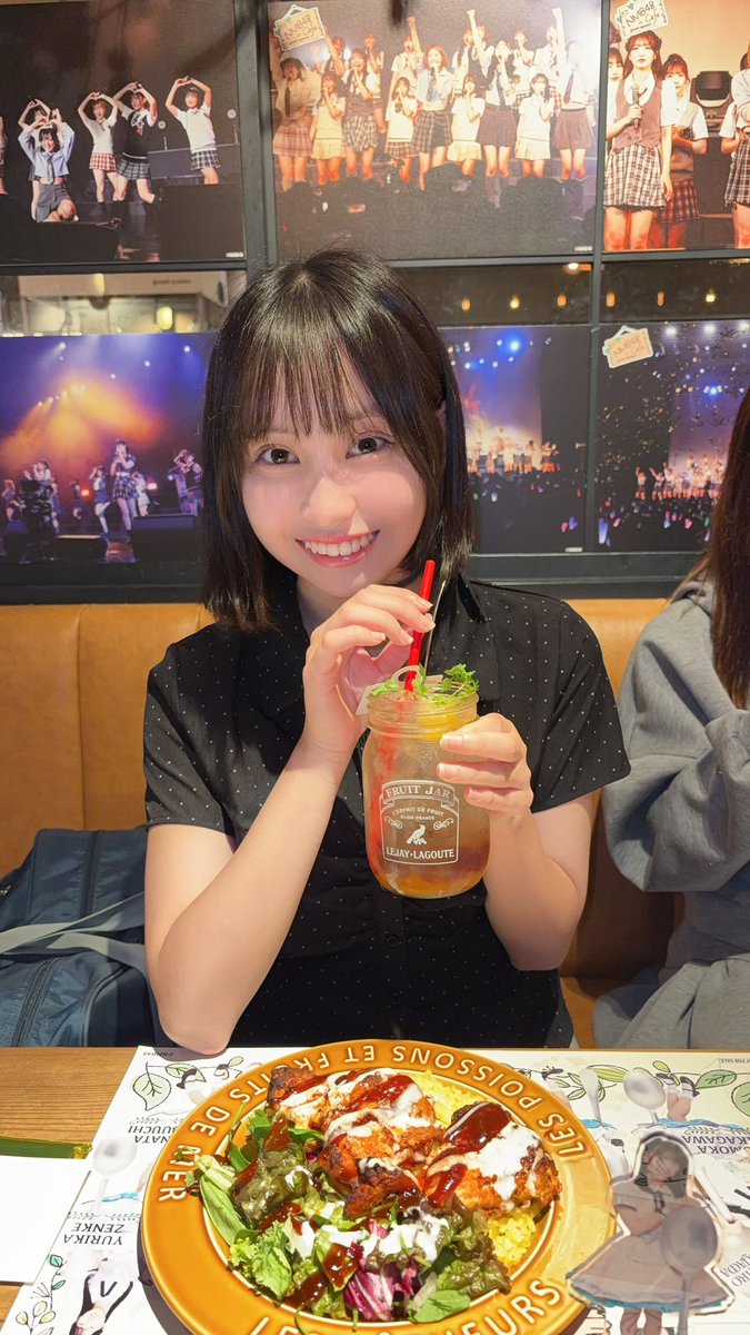 mihina_48's tweet photo. #goodspoon さん✖️ #NMB48 
コラボカフェさくらとあみと行ってきたよ🥄

みひなは美空ちゃんのドリンク、オーバーライス、チュロスを頂きました＞𐋣＜
どれも本当に美味しかった！🤤♡ 
NMBだらけの幸せ空間でした🥹
毎年嬉しい🥹🥹

コラボ期間は21日までです！💁🏻‍♀️
サインもぜひ見に行ってください✍🏻 https://t.co/c4rhbdfFw4