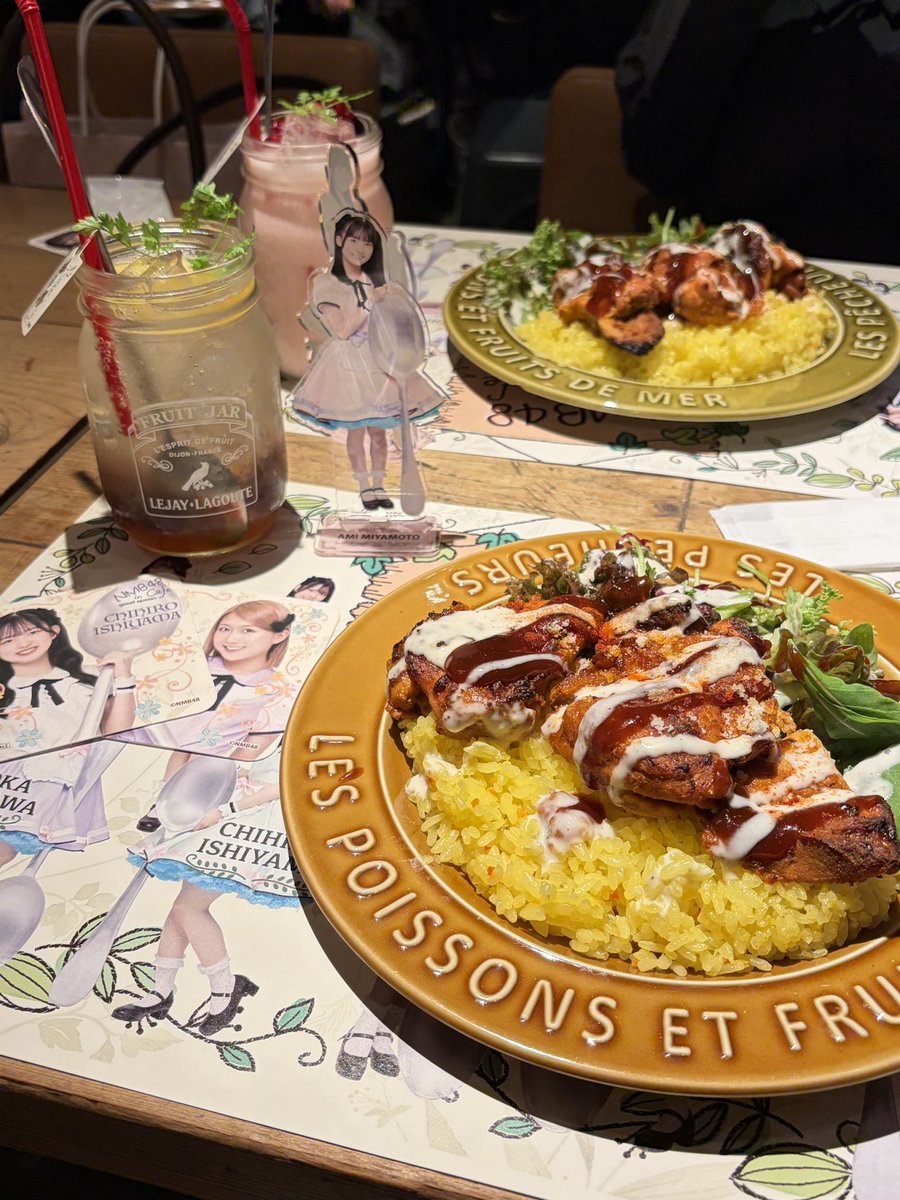 mihina_48's tweet photo. #goodspoon さん✖️ #NMB48 
コラボカフェさくらとあみと行ってきたよ🥄

みひなは美空ちゃんのドリンク、オーバーライス、チュロスを頂きました＞𐋣＜
どれも本当に美味しかった！🤤♡ 
NMBだらけの幸せ空間でした🥹
毎年嬉しい🥹🥹

コラボ期間は21日までです！💁🏻‍♀️
サインもぜひ見に行ってください✍🏻 https://t.co/c4rhbdfFw4