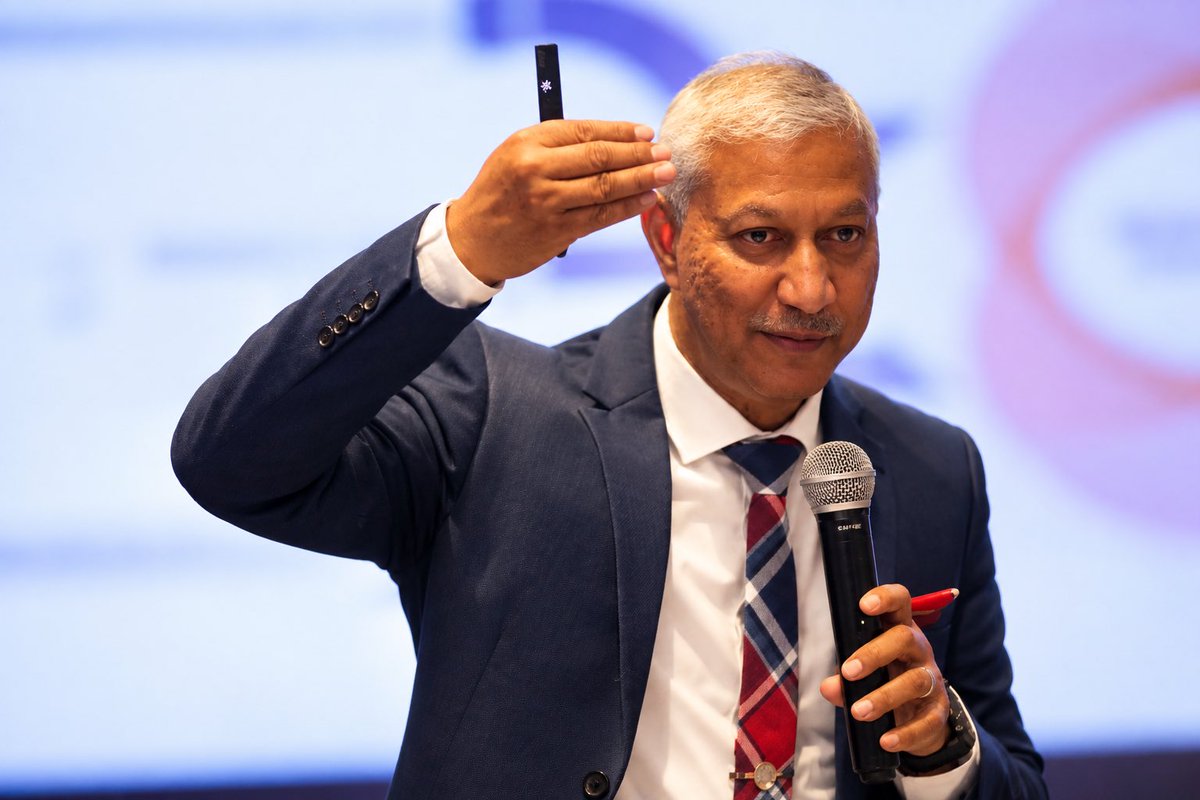 EMASA_01's tweet photo. Mr Daya Chetty for Workshop 1: Agile Leadership for School Principals: Leading Schools in Dynamic and Uncertain Educational Contexts. #EMASA2026 https://t.co/GYig9DI41p