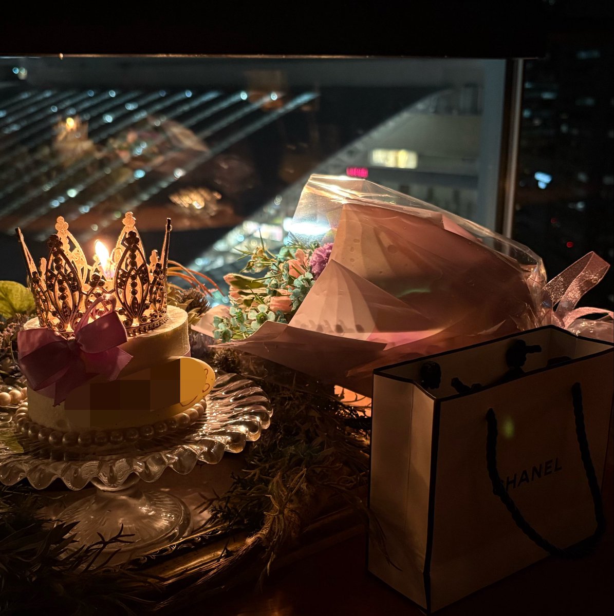 tctgme's tweet photo. 幸せ空間で友達の誕生日祝ってきた2週間後私のも祝ってくれるって♪♪♪ https://t.co/RQq2TzwhnU