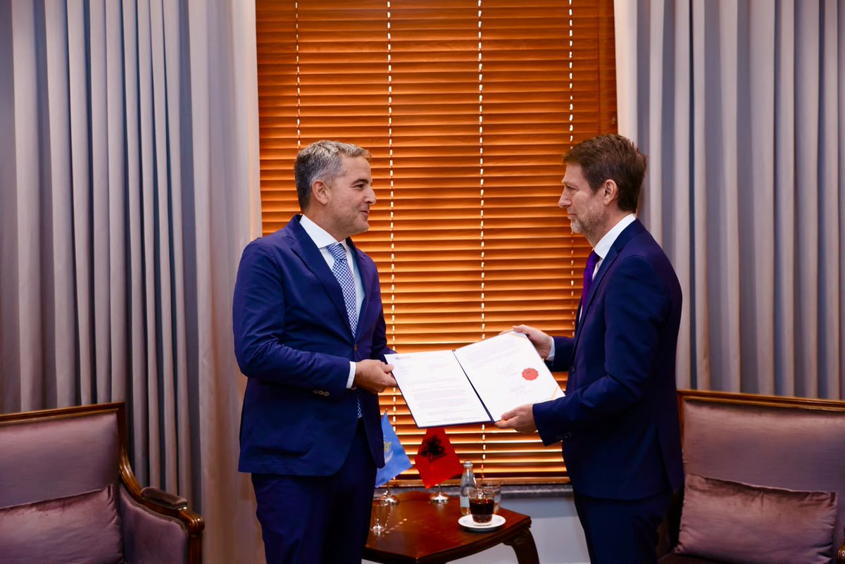 HoxhaFer's tweet photo. Pleased to welcome Dr Fabio Scano as the new Representative of the World Health Organization in Albania.

Our strong partnership with the @WHO has been instrumental in advancing national health policies and strengthening #Albania’s healthcare system. 

This cooperation remains closely aligned with the priorities of our national development agenda, as well as with the reforms underpinning our ongoing #negotiations for accession to the European Union.

We look forward to further deepening our partnership, including through enhanced #regional cooperation, innovation, and the digital transformation of healthcare services, for the benefit of our citizens and communities.

#Albania2030