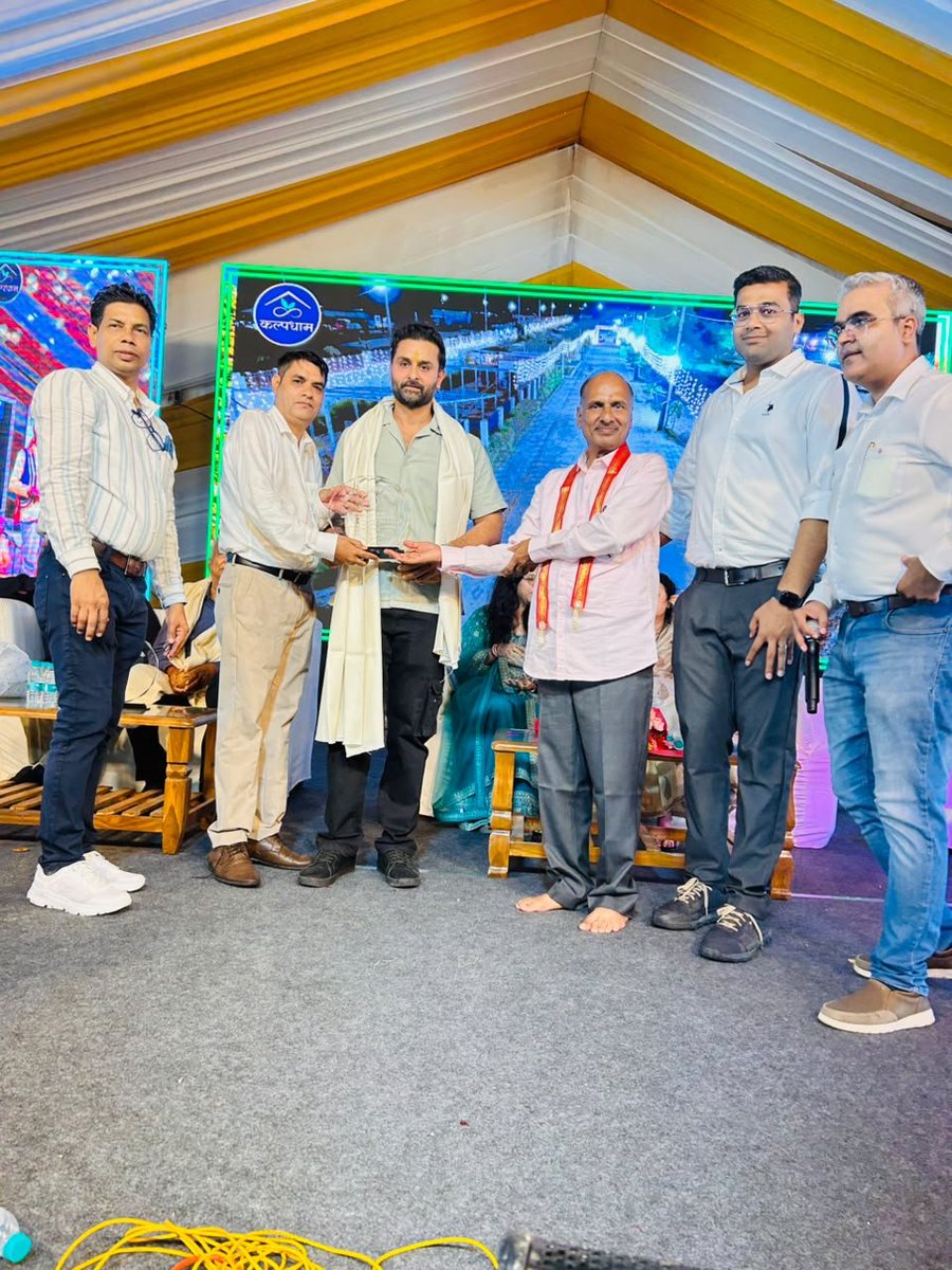 rishank_9's tweet photo. It was a pleasure to attend Kalp Mahotsav 2026 at Kalpdham Sun City, Sagar, alongside Mayor Smt. @mayor_sagar Ji, Senior BJP Leader Dr. Sushil Tiwari, Tili Ward Parshad Shri Manoj Chaurasiya Ji, and MIC Member Shailendra Thakur Sagar Ji.

The festival beautifully celebrates art, culture, creativity, and the remarkable talent of Sagar’s creators and artists. I sincerely appreciate the Kalpdham Builders & Developers, Shri Purushottam Chaurasiya Ji, Shri Ramesh Chaurasiya Ji, Shri Ankur Chaurasiya Ji, and the entire organising team for their dedicated efforts in creating a platform that honours local talent and enriches our cultural spirit.

Thank you for the warm welcome and gracious hospitality. 🙏❤️
