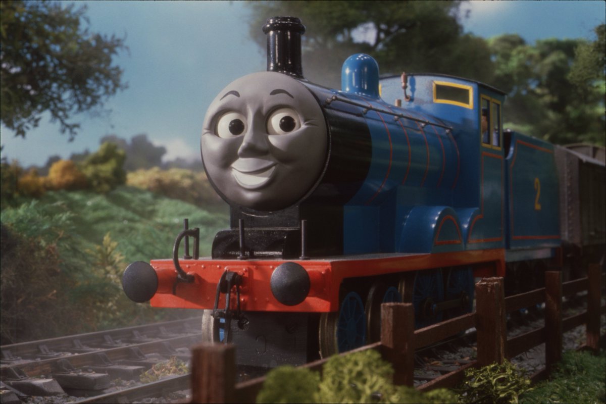 Late_Jurassic's tweet photo. And last but not least: Edward's face Number 1 "Grinning"! In Series 11-condition, possibly used all the way back in Series 2! In any case, a very iconic face seen on many promotional images! (4/5) https://t.co/jtDRq8oXMY
