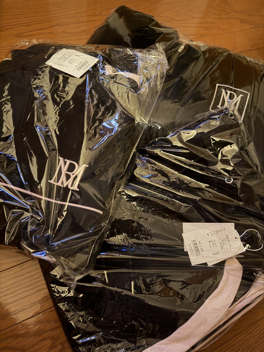 hvm0305's tweet photo. もう届きました！！
#RoseMuse https://t.co/ucARCiNhCY