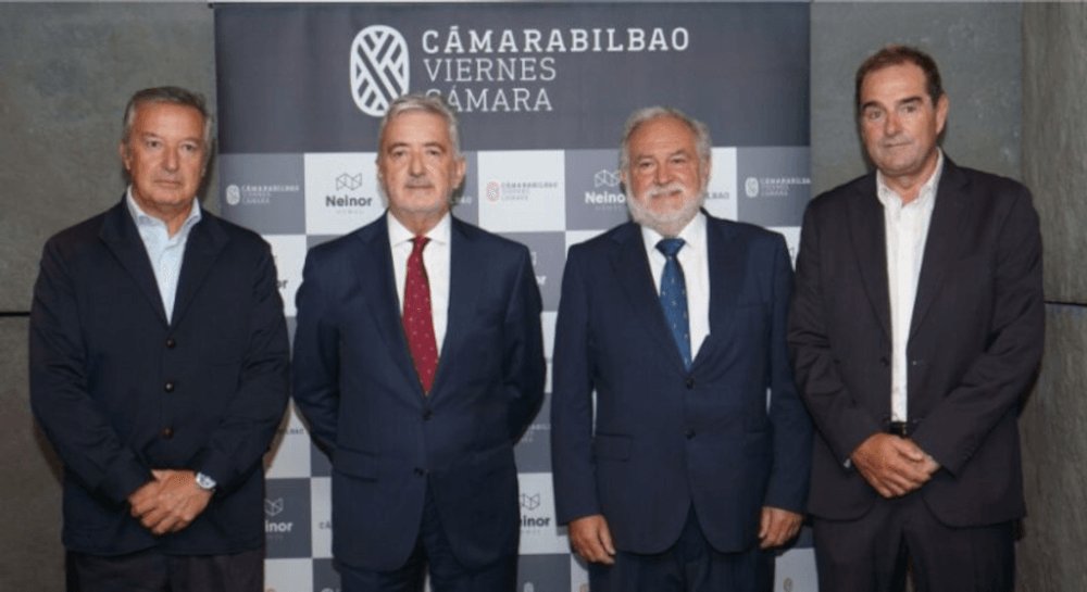 empresaexterior's tweet photo. José Zudaire, director general de #SpainCap, posiciona a Euskadi como un hub de inversión clave. Su análisis en los 'Viernes de la Cámara' de... https://t.co/w0u05g44dp