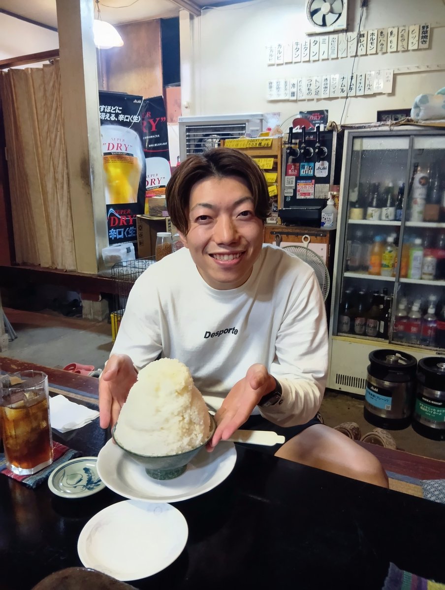 uramahi1225's tweet photo. 今夜はブラインドサッカー×フットサル×サッカーの焼肉懇親会😆
コルジャ仙台の只野選手
ヴォスクオーレ仙台の藤山選手
仙台大学女子サッカー部の黒澤監督

めちゃくちゃ楽しかったです！
ありがとうございました😊

マリノスで活躍している、三井寺選手もここで焼肉食べてたそうです(ご飯大盛りで😆) https://t.co/ZVDGG94dE2