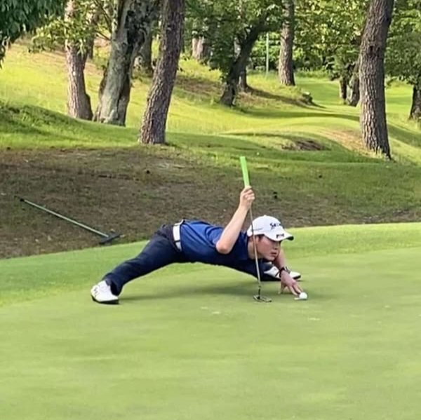 kobvokan's tweet photo. #NewProfilePict golep dulu bes #golfwithkentos💜 https://t.co/sRtP0peT4b