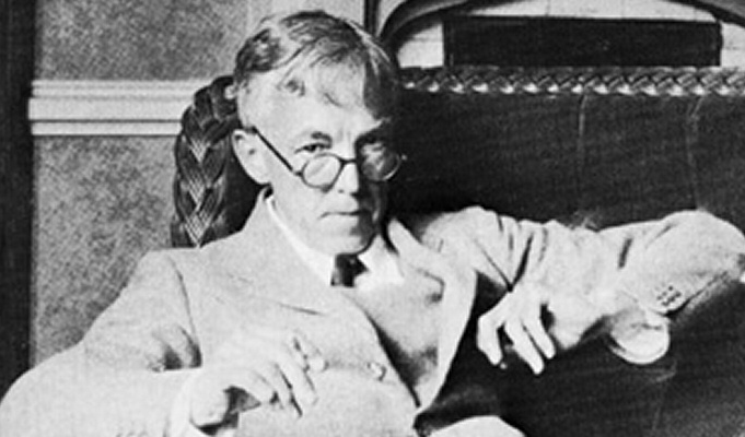 pickover's tweet photo. “I believe that mathematical reality lies outside us, that our function is to discover or observe it, and that the theorems which we prove, and which we describe grandiloquently as our ‘creations,’ are simply the notes of our observations.”

- G. H. Hardy,Mathematician’s Apology https://t.co/Wp7LcTgGYJ