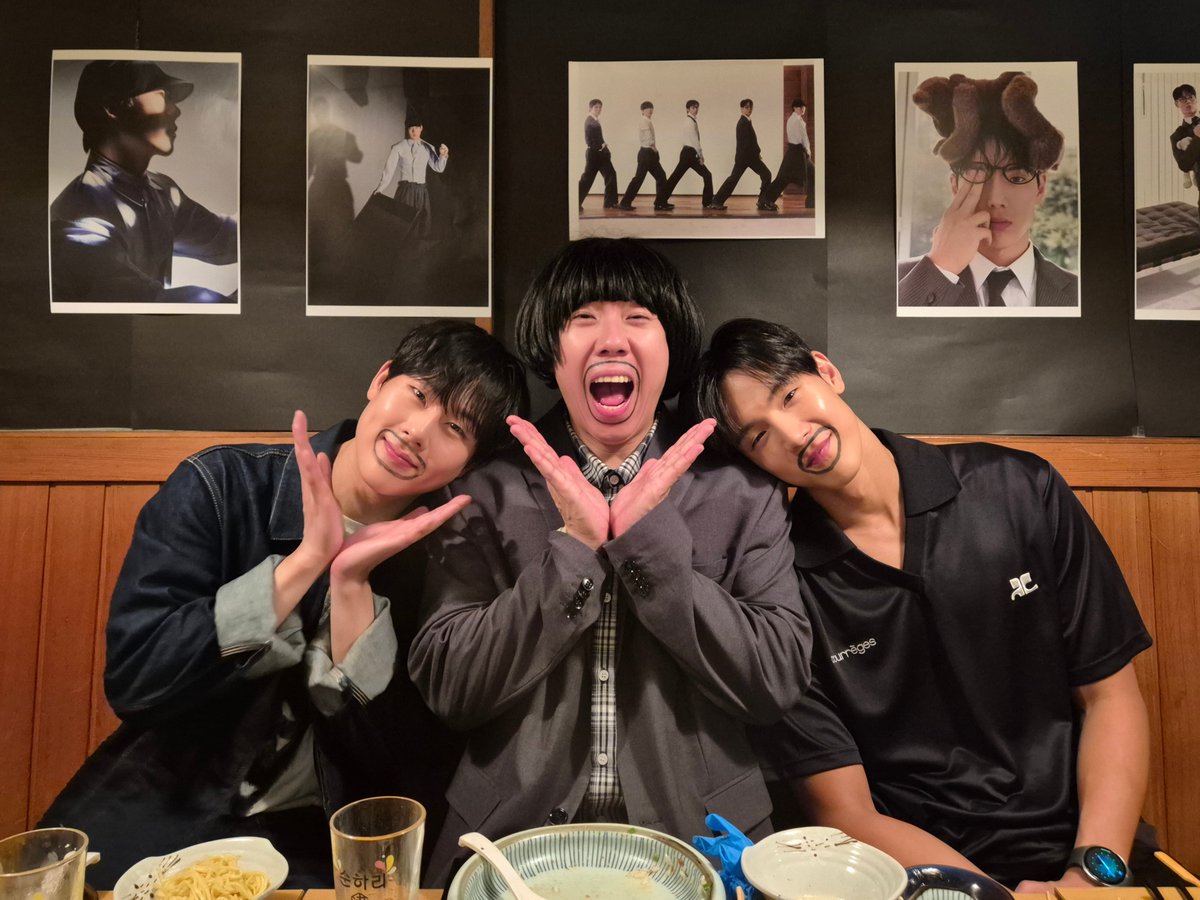 OfficialMONSTAX's tweet photo. [📸]
260918 #모먹티비

#MONSTAX #몬스타엑스
#SHOWNU #셔누
#JOOHONEY #주헌
#ThePhase #MAGIC
#쑥쑥 https://t.co/ZIlYGEG8Gx