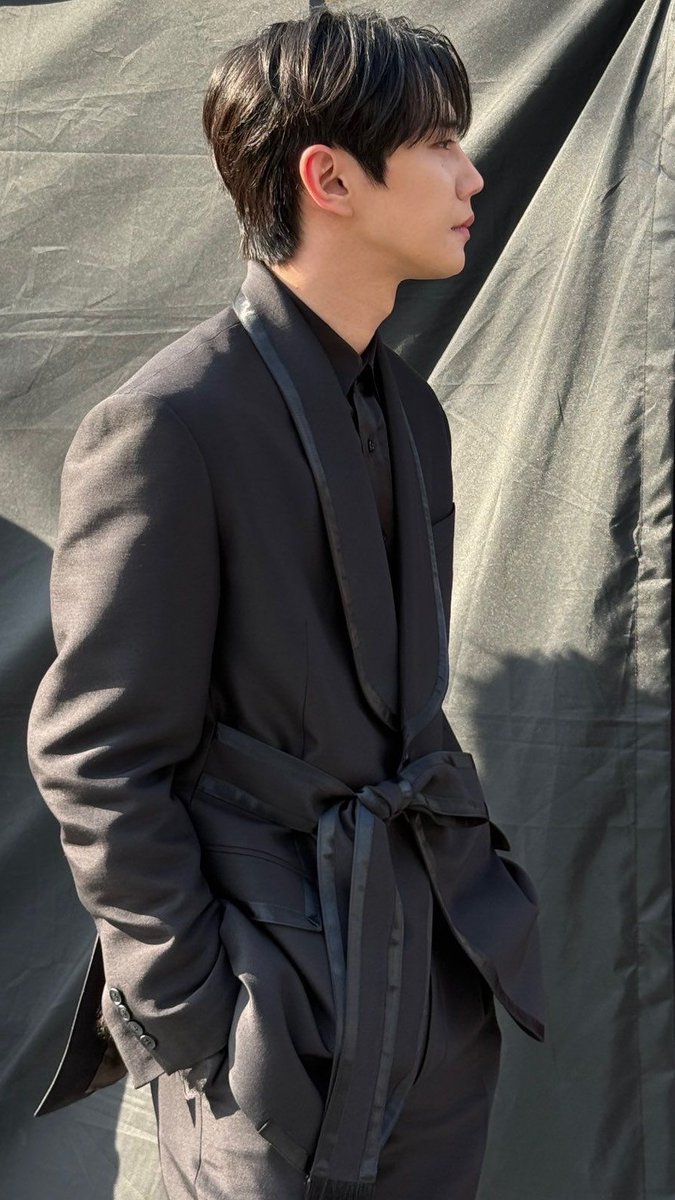 2junzer0's tweet photo. 이거보고도못느끼면느끼세요 https://t.co/s7jJQz1PKt