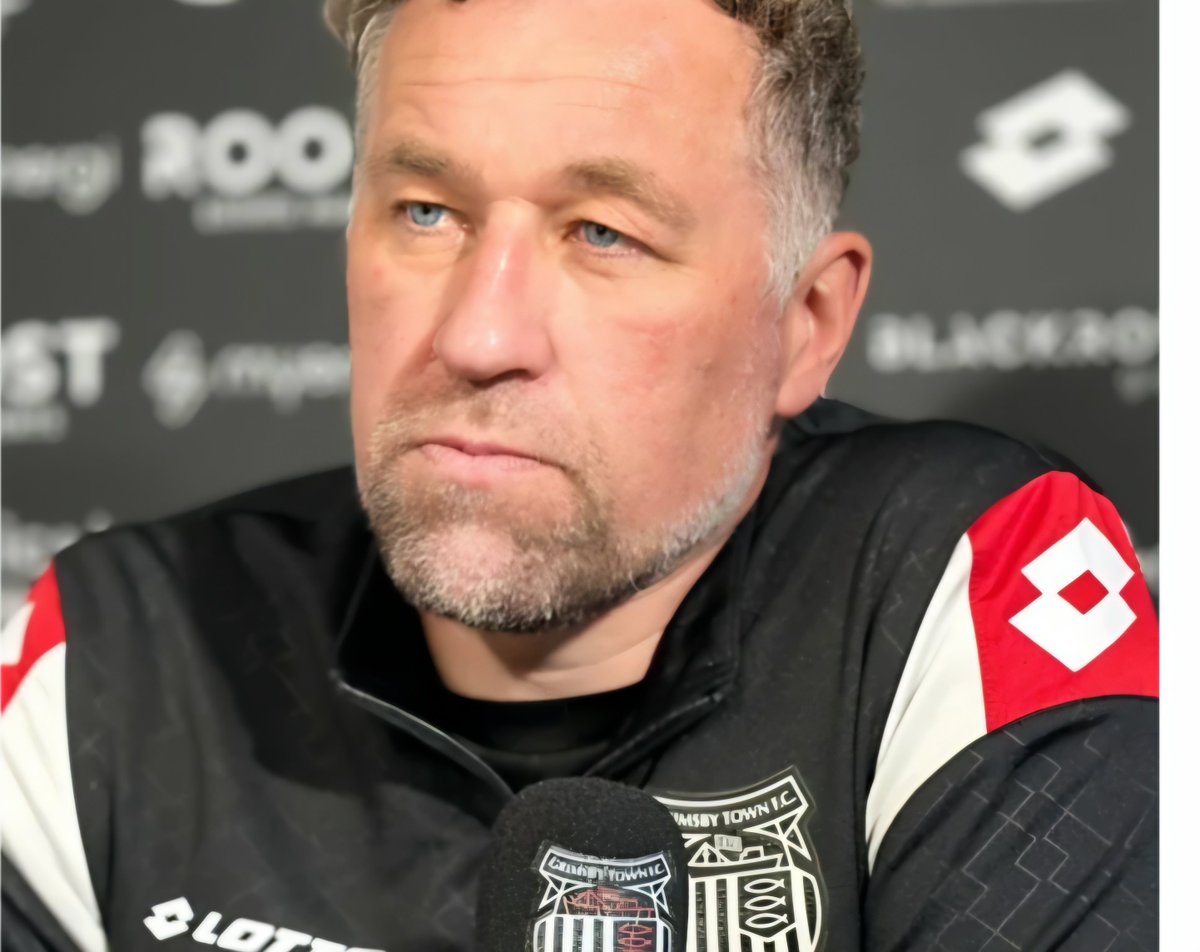RobertDring's tweet photo. Are theae black and white lotto tops going on sale at any point on the website @officialgtfc  #gtfc https://t.co/2FH6R90Fpv