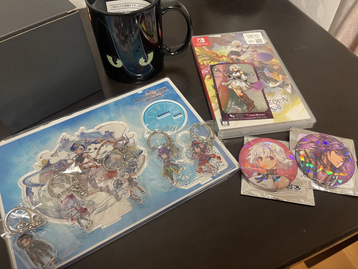 takerun9060's tweet photo. お休みだったのでアキバのアニメイトへ！本日の戦利品はこちら💁
エコバッグは残念ながら品切れてた...
サイラス狙いのガチャとバッチはラミュと出逢えたから満足♪
バッチは通販でBOX買いしようかな？
ソフトはSwitch2版も買ったけど、Switch版も購入♪
#アナザーエデン 
#アナザーエデンビギンズ https://t.co/1WG4VFuVh3