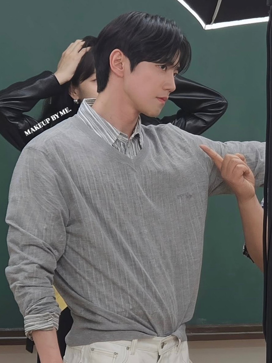 2junzer0's tweet photo. 이거보고도못느끼면느끼세요 https://t.co/s7jJQz1PKt