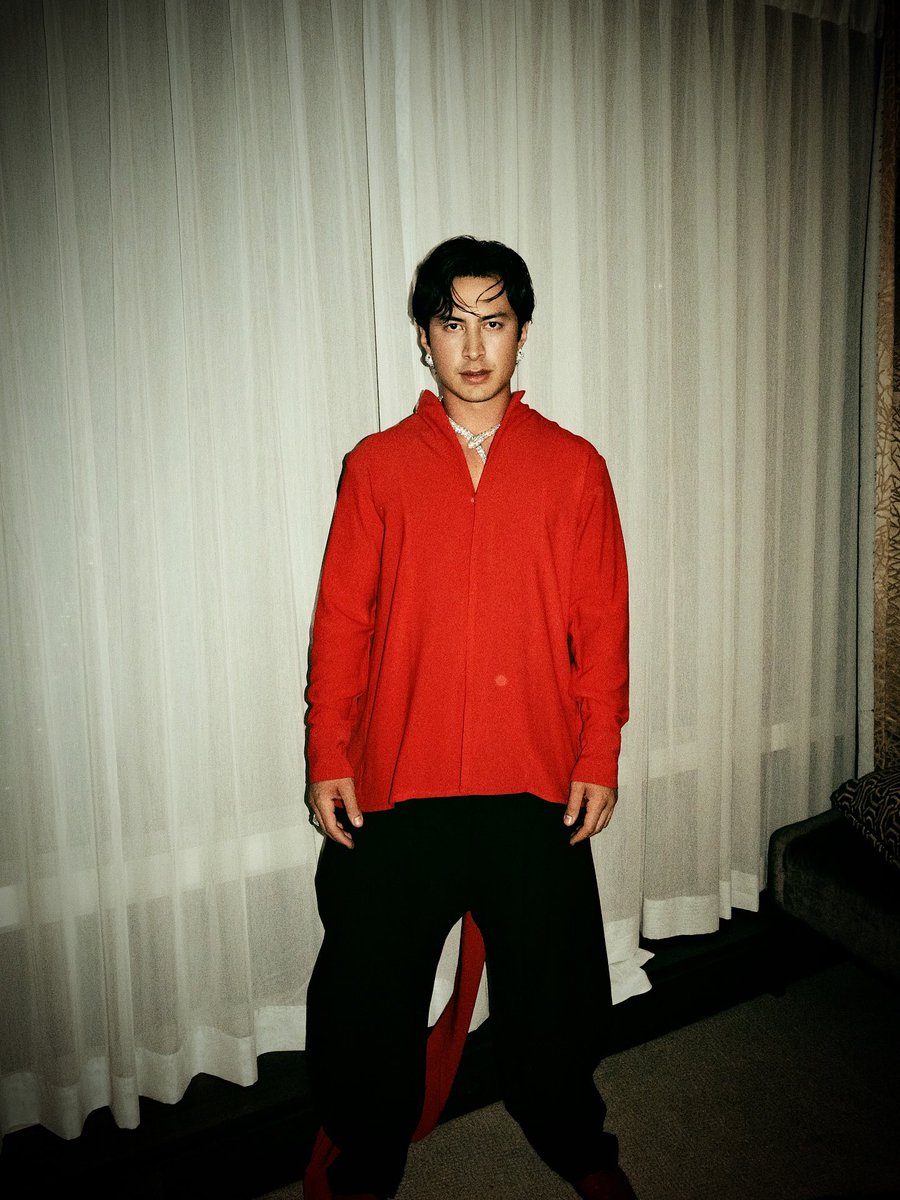 hudsonwonline's tweet photo. Hudson Williams shot by Aika Flores! (1/2) https://t.co/GBf7sRHJUw