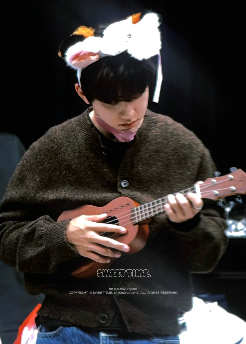 112sweettime's tweet photo. 260918 됴꾸타임 💗

#도경수 #디오 #DOHKYUNGSOO #KYUNGSOO #DO (D.O.) #都敬秀 #都暻秀 #ドギョンス #DOPAMINE #도파민 #Guitarist #기타리스트 @DOHKYUNGSOO_X https://t.co/TyCe1F9hfP