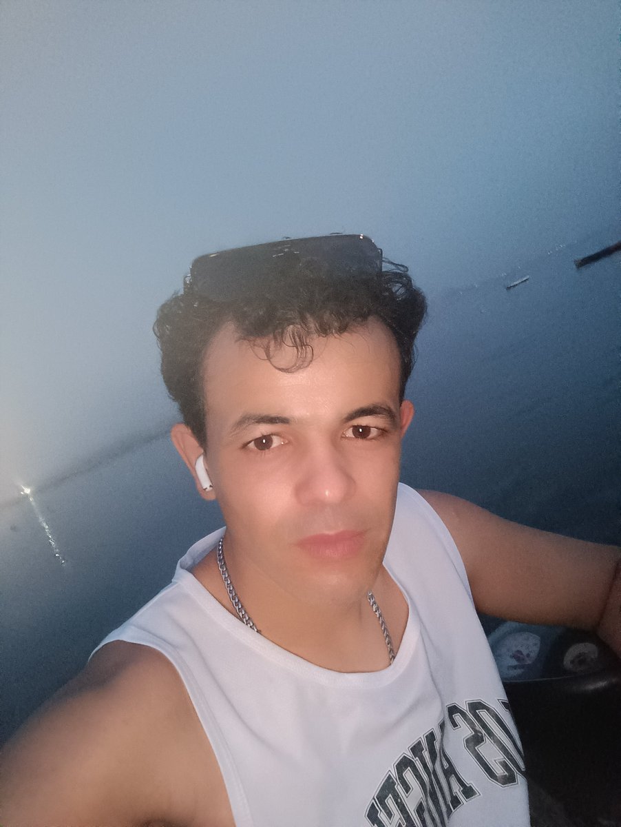 marwen1100's tweet photo. Where are y https://t.co/lfiYYoPISS