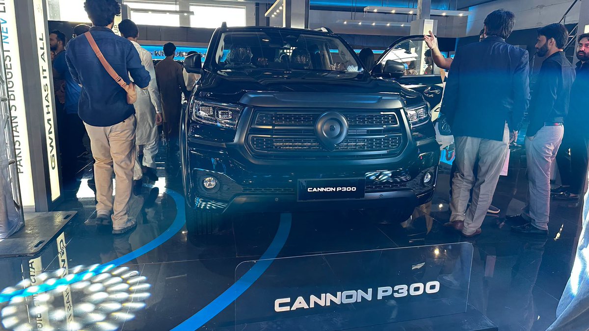 caradviserspak's tweet photo. 𝗛𝗮𝘃𝗮𝗹 𝗼𝗻 𝗳𝗶𝗿𝗲 𝗮𝘁 𝗣𝗔𝗣𝗦 𝟮𝟬𝟮𝟲! 🔥
The full 𝗛𝗮𝘃𝗮𝗹 𝗹𝗶𝗻𝗲𝘂𝗽 is on display, giving visitors a closer look at what could be heading to the Pakistani market soon.
Which Haval would you pick? 👇
#Haval #HavalPakistan #PAPS2026 #PakistanAutoShow #SUVPakistan https://t.co/JgKNluhhxv