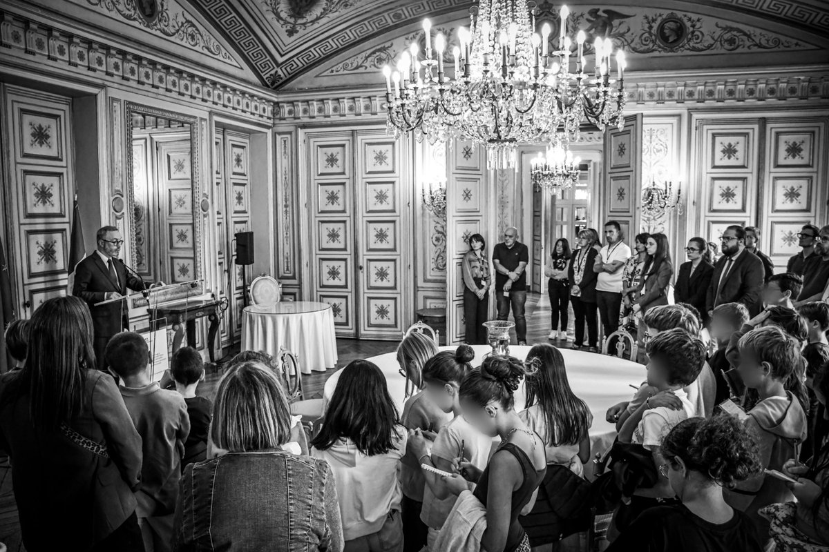 Image de Préfet du Calvados - #Hommage | ⚫

Les agents de la préfecture du Calvados et les personnels du SDIS 14 se sont réunis po