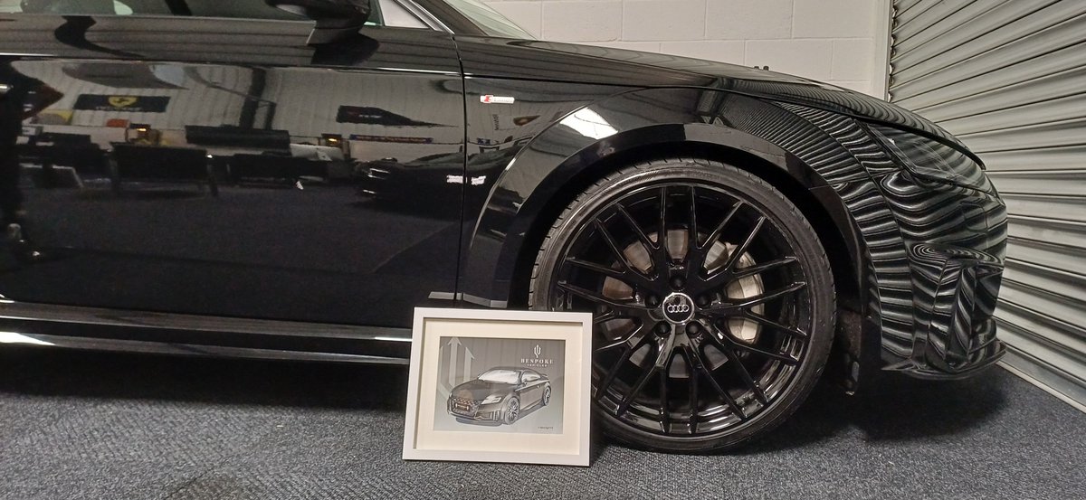 arty_lloyd's tweet photo. Audi TT 3.2 leaves the offices of Bespoke Vehicle Sales, Sheffield.
With a 1 of 1 artwork to match! Looking fab!
#auditt #carart #audiquattro https://t.co/oQ3xE9kkwU
