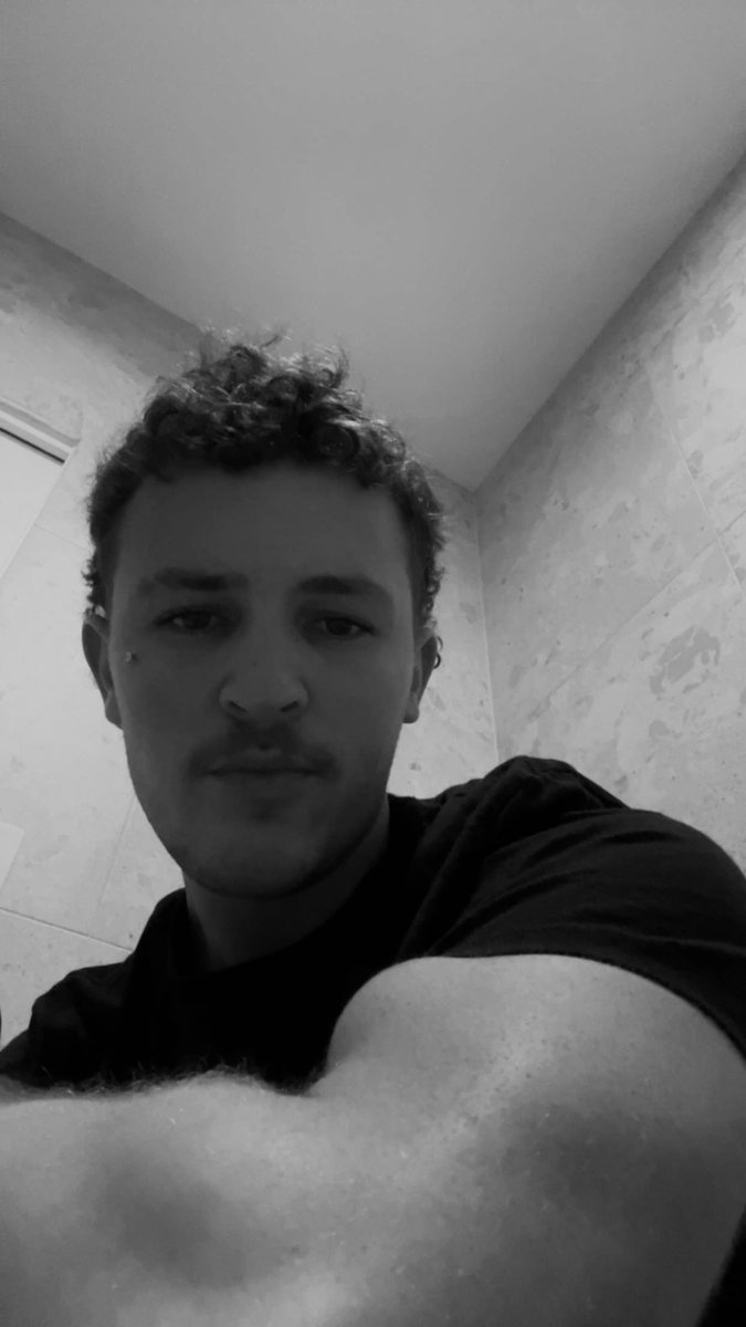 aussiealpha03 tweet picture