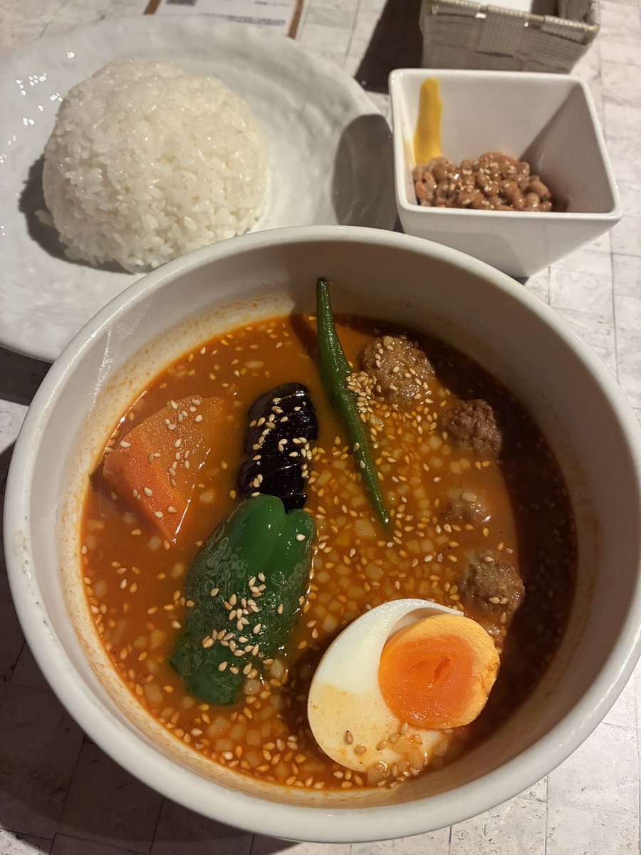keisukehiguchi's tweet photo. テレ朝の、で21日に放送する #Qさま ごはんが美味しい都道府県ベスト20 のチェックがおわりました。

「ごはん」といっても、お米がおいしいということではなく、ご当地めしや郷土料理、名産品とかが一番うまい都道府県はどこか、というランキングです。#篠塚大輝 というか #しの は大阪。大阪は何位？ https://t.co/93jL0qx53s