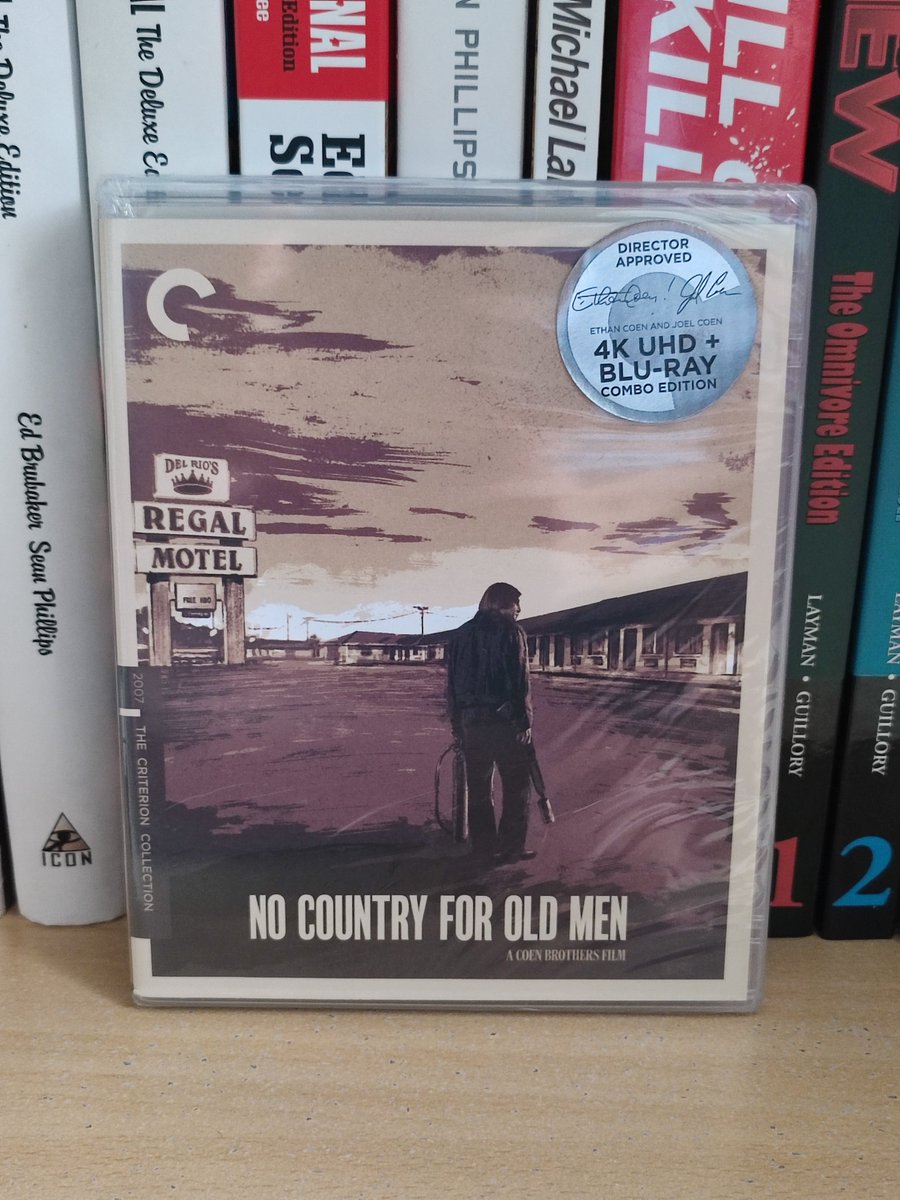 drewbagay's tweet photo. Got my first Criterion Blu-ray - NO COUNTRY FOR OLD MEN. https://t.co/VkUDN1Ufd7
