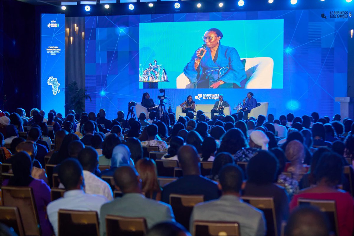sakom_gn's tweet photo. Les échanges ont battu leur plein. Sur scène, nos intervenants ont partagé leurs expériences et leurs convictions sur l’avenir du continent.
Des discussions denses, à la hauteur des enjeux du BTA5.
#BTA5 #SAKOM #Panel #CapitalHumain #Guinée https://t.co/OWurQt45Z8