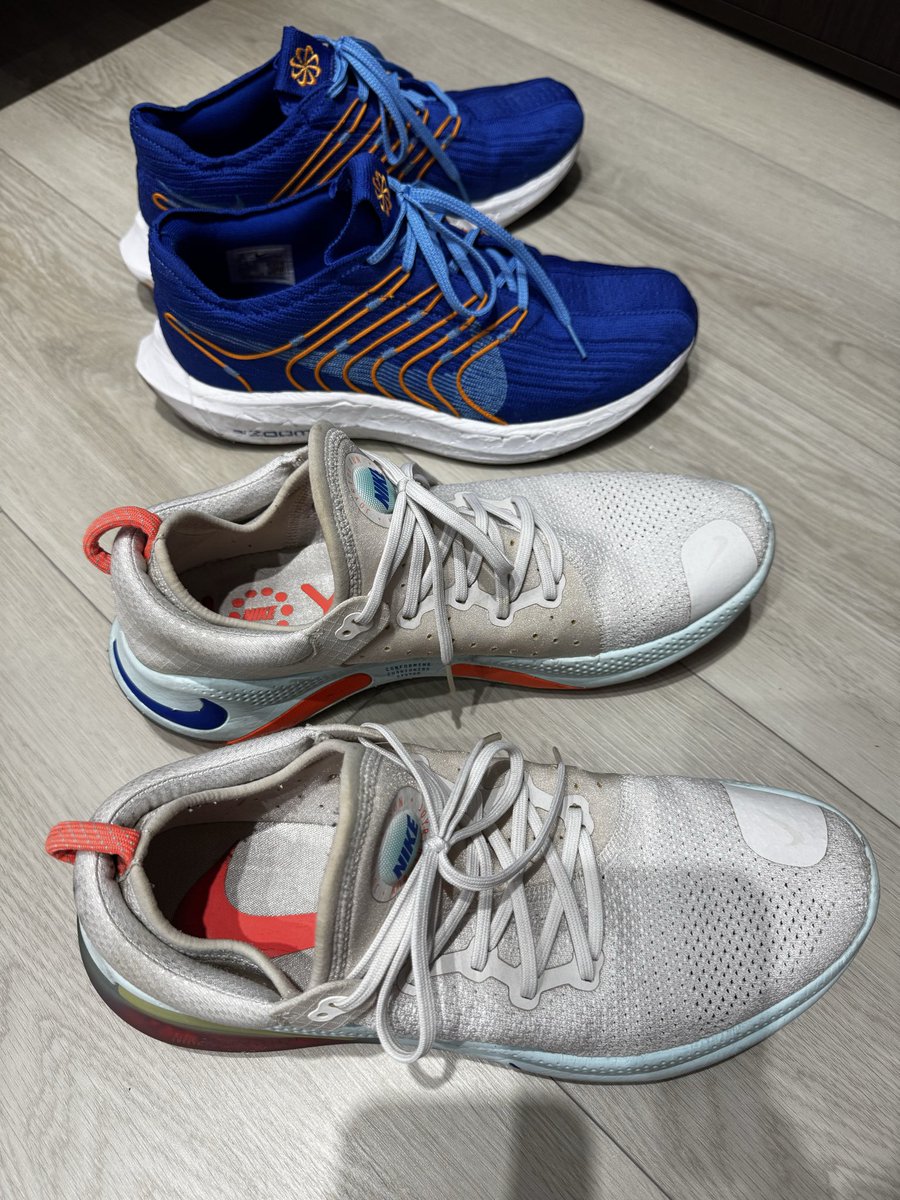 HavefunYen's tweet photo. 清鞋櫃 先釋出這兩雙 都是US11
含運$300/雙 兩雙一起含運$500
沒人要收的話 過一個禮拜就丟掉 https://t.co/7QdFAFYyDx