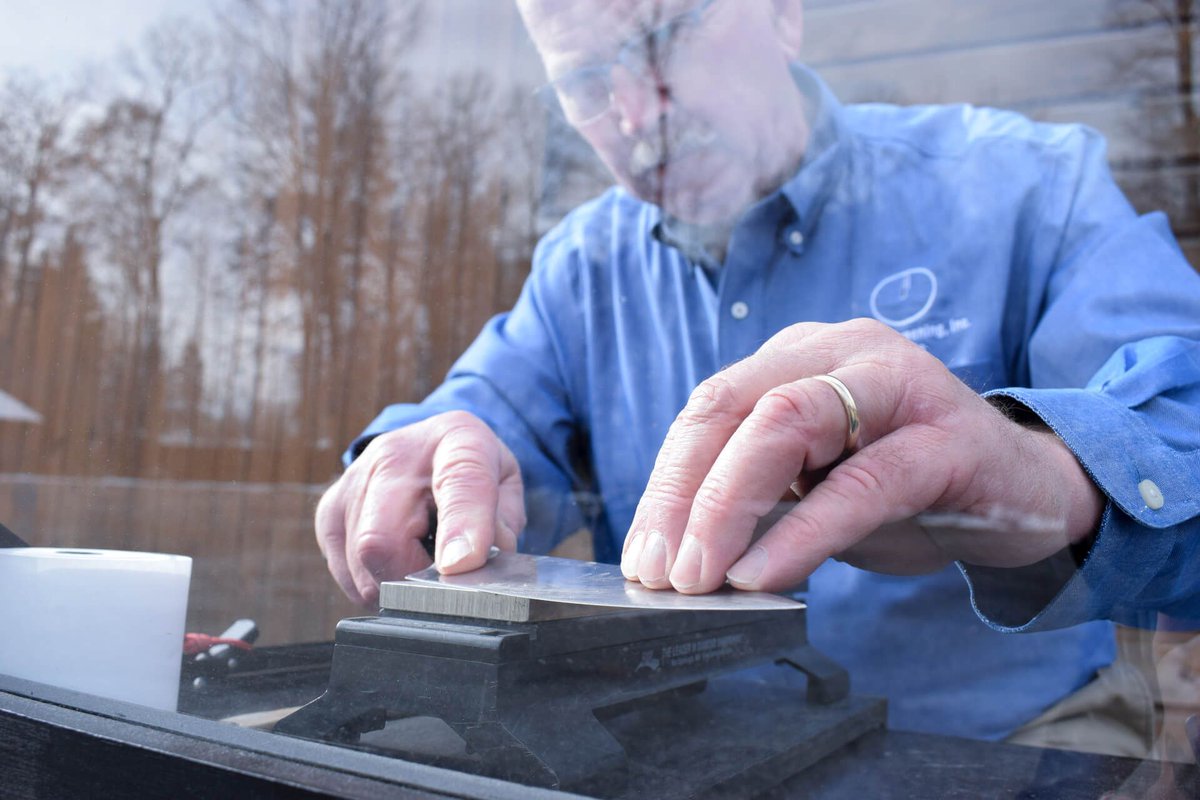 noon_sharpening's tweet photo. Sharpening @HemlyHardware Thompson tomorrow, Saturday, September 19, 2026 10am-1pm.

Drop your items off for sharpening during the posted hours.  Pay for sharpening   We call or text you when your items are sharpened. All items are sharpened the same day.

https://t.co/Vt10QYqcip https://t.co/BC6cYSaNsN