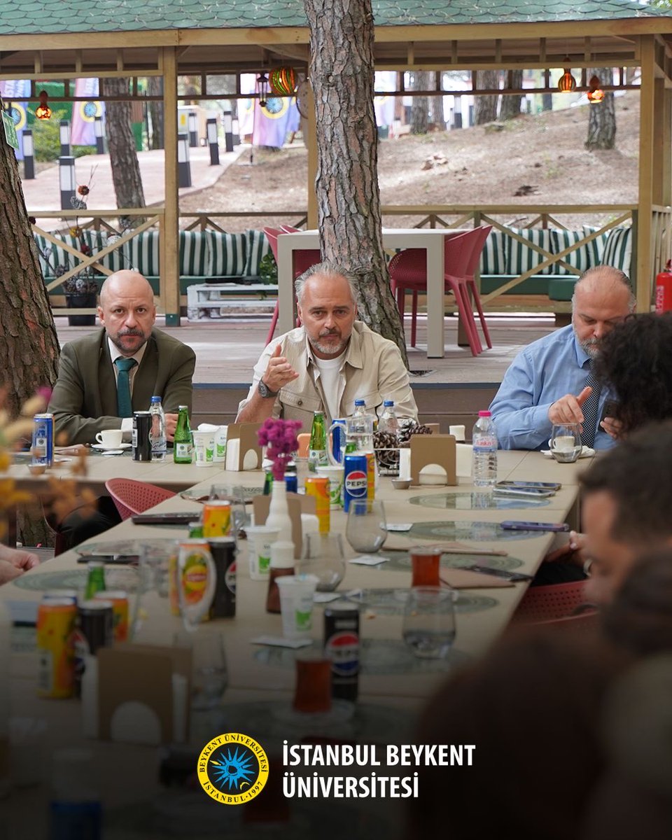 BeykentUnv's tweet photo. Mütevelli Heyet Başkanımız Dr. Erkan Çelik, Rektörümüz Prof. Dr. Volkan Öngel ve Genel Sekreterimiz Dr. Öğr. Üyesi Fatih Yücel; 2026–2027 Akademik Yılı öncesinde idari birim yöneticilerimizle Türkmenbaşı Tabiat Parkımızda bir araya geldi. https://t.co/61b5e9ZgI2