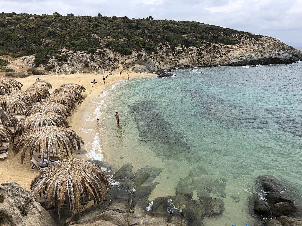 hellenicseason's tweet photo. Tigania Beach lies on the southeastern coast of Sithonia in Halkidiki. Although it remains less known than other beaches in the region, it offers incredible natural beauty.

For those who wish to explore more, nearby beaches like Klimataria and Kriaritsi are worth visiting 🌊 https://t.co/oA2n0QDRD6