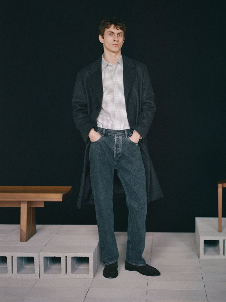 massimodutti's tweet photo. The Loft | Recognisable pieces find renewed character through considered combinations and modern styling.​

More at https://t.co/ygrJQ7NMtr​

#MassimoDutti #NewInDutti https://t.co/y3Z3q3Uzf2