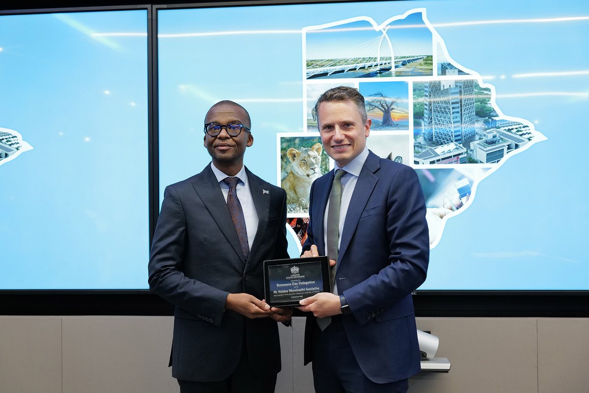 LSEplc's tweet photo. 🇧🇼 Botswana Day in London brought together government, business and investment leaders to discuss capital mobilisation, economic transformation and long-term investment opportunities. 

https://t.co/E3TfjOpS7q 

#Botswana #CapitalMarkets https://t.co/jhv2liio2d