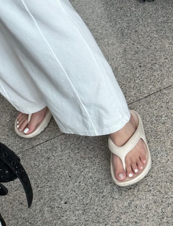 kingofthefeet98's tweet photo. https://t.co/deB90z4CVW