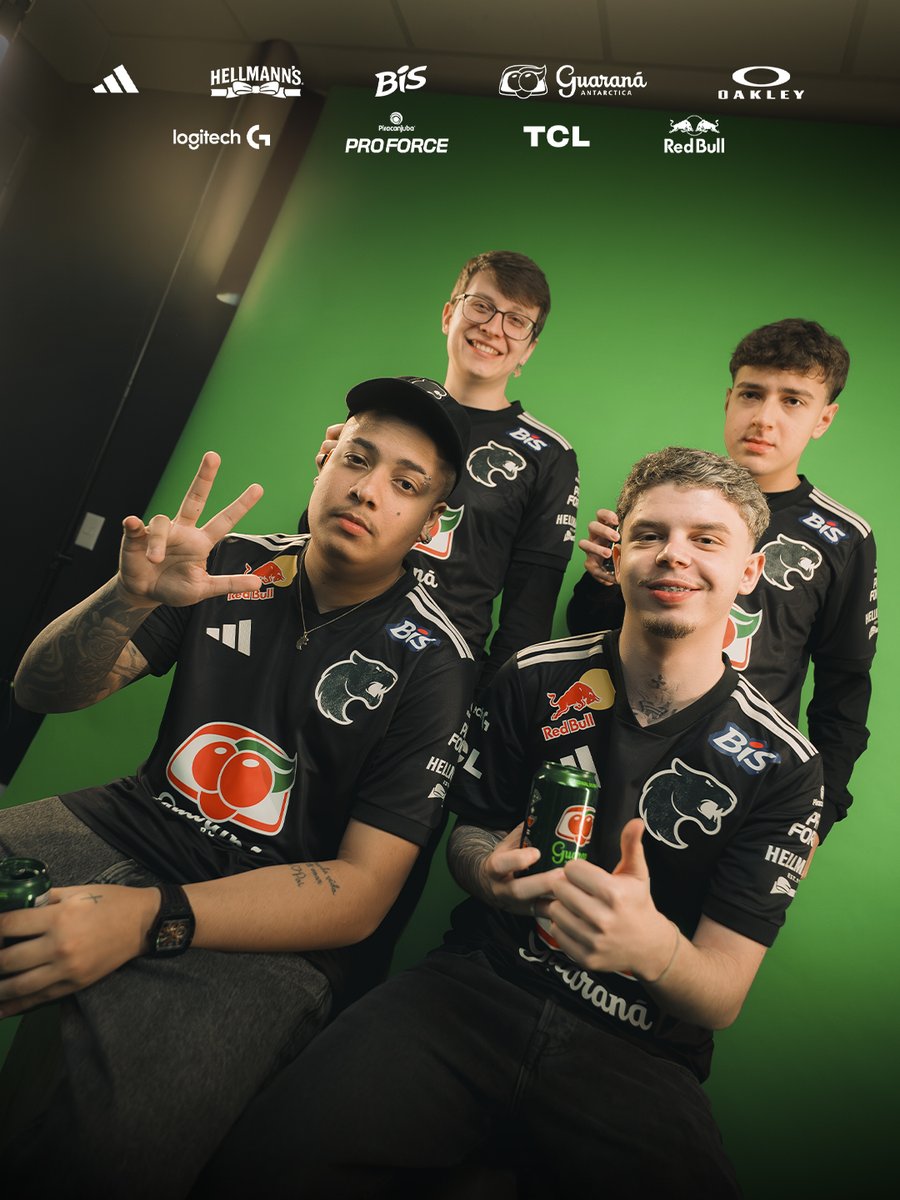 FURIA's tweet photo. Nosso caminho nos PLAYOFFS da #RLCS World Championship 2026 começa HOJE!

Você tem um compromisso marcado com a #FURIARL à 13h desta sexta contra a Falcons em uma MD7.

VAMBORA QUE É #DIADEFURIA! https://t.co/QcWwcjjBK5