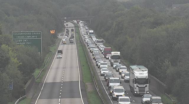 TrafficWalesS's tweet photo. Breakdown ⚠️
📍 #A4232 St Fagans - Capel Llanilltern, Northbound. Broken down vehicle in Lane 1.
Delays in the area. Allow additional time for your journey. https://t.co/M0jKuTerlQ
