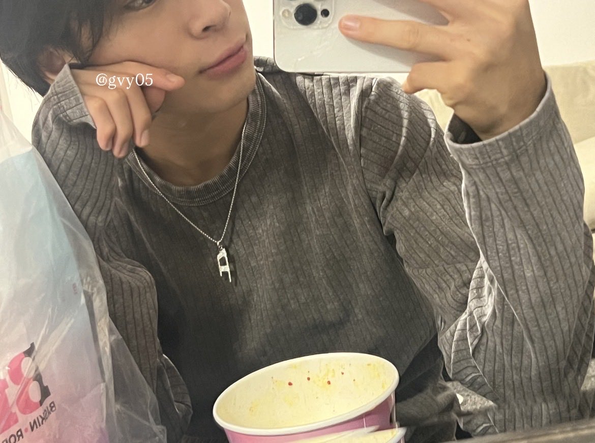 gvy05's tweet photo. 🅓 https://t.co/LyFb2nsKHa