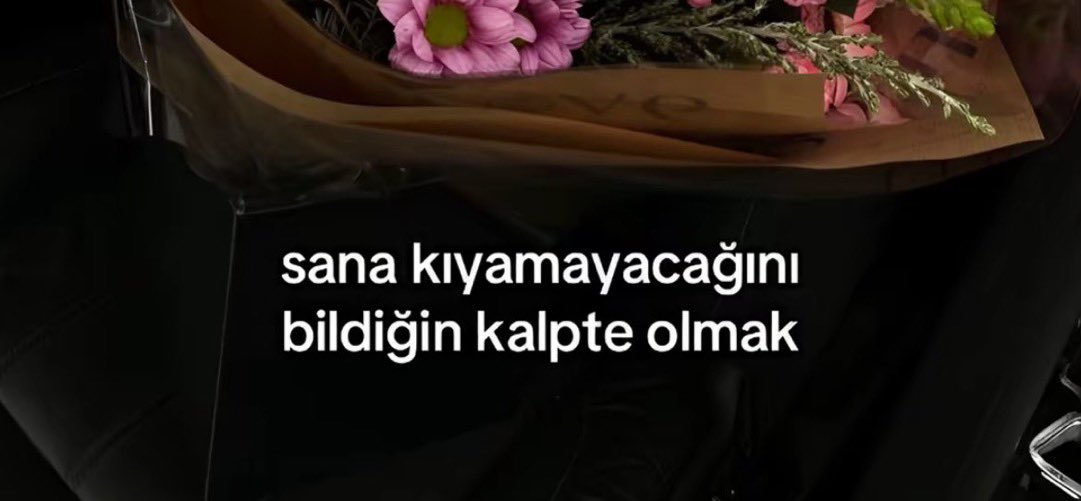 artikbisaIin's tweet photo. https://t.co/IQaAjpAumX