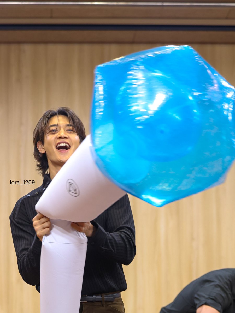 lora_1209's tweet photo. 260918 민호 뮤직아트 팬싸 

#샤이니 #민호 #최민호 #SHINee #Minho #ミンホ #崔珉豪 #珉豪 https://t.co/Fe40r7WFe4