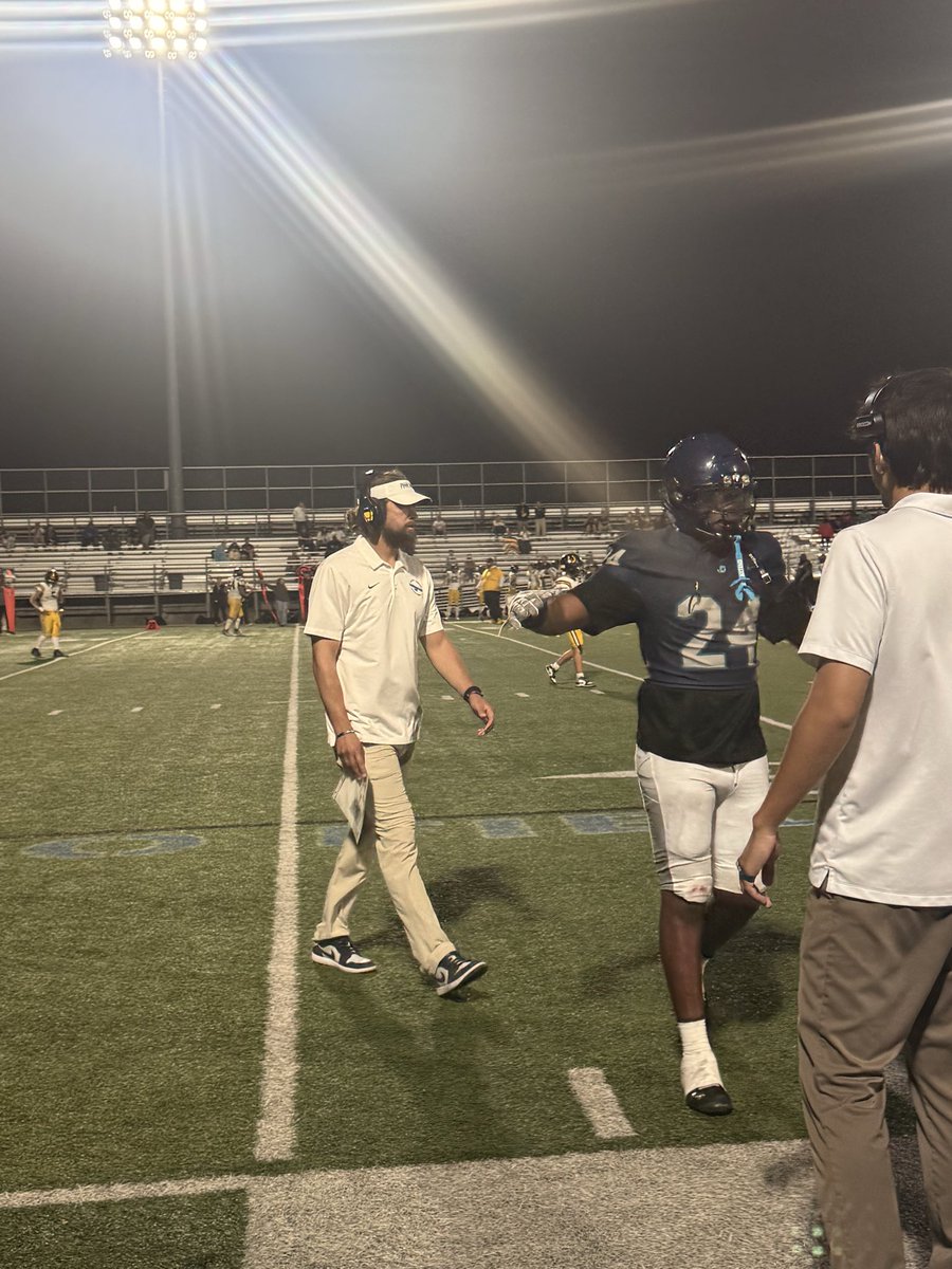 Coach_MDixon's tweet photo. Congratulations, @TreverMcFalls on earning your first win! A special milestone and the first of many. All the hard work, preparation, and dedication paid off. Keep building and keep going this is only the beginning! https://t.co/6WeLpsmyg9