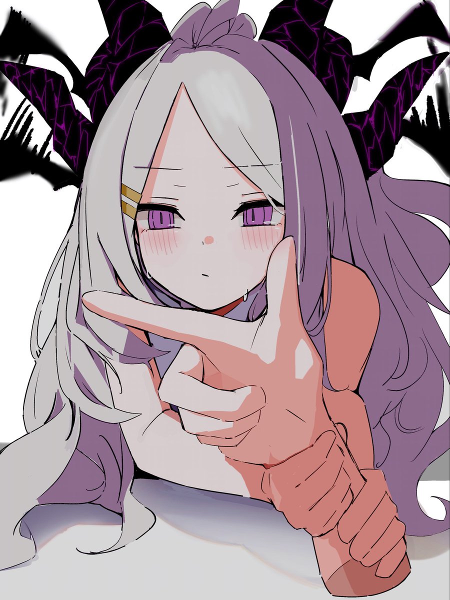 sikinoyura's tweet photo. ヒナヒナ
#空崎ヒナ　#ブルアカ https://t.co/eiFi2qWTkT