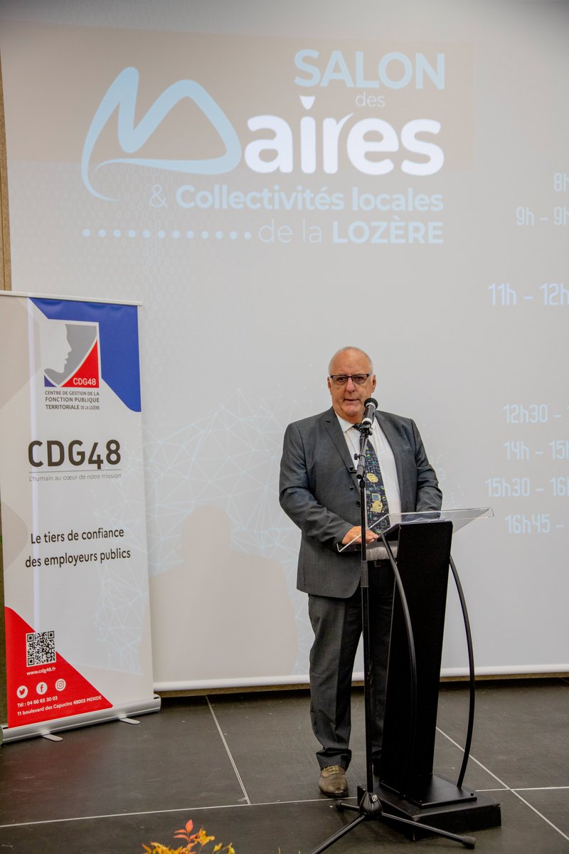 CDG_48's tweet photo. Salon des maires et des collectivités locales de Lozère : succès au RDV !

Cette 6e édition, organisée chaque année par le @CDG_48, l'AMF48 et la Ville de Mende, a montré tout l'intérêt que élus, agents publics et partenaires sur le territoire portent à cette manifestation. 
1/4 https://t.co/xvimeaqWz2