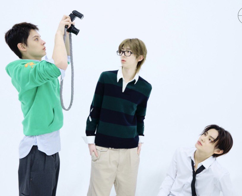 princeseom's tweet photo. underrated trio https://t.co/LbLO2kUVN9
