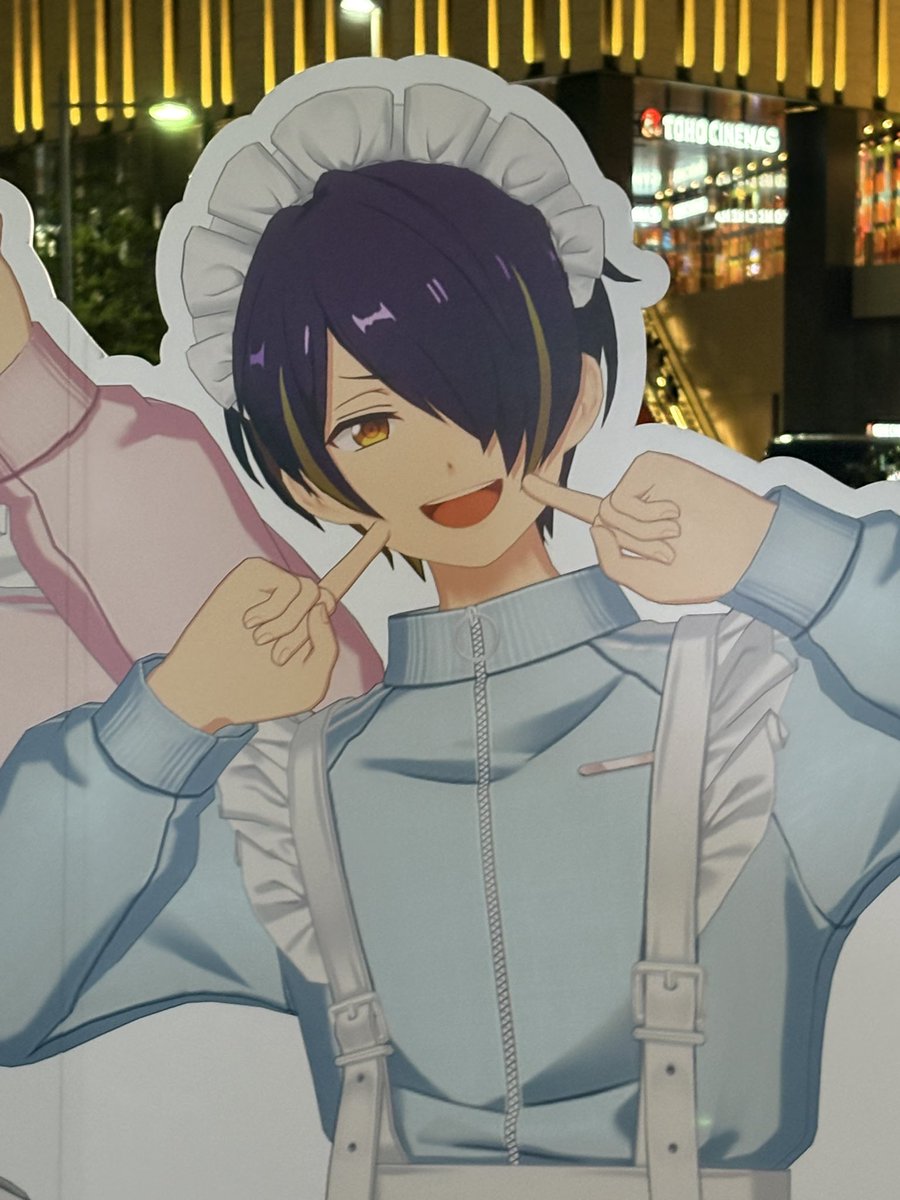 yuzupon2130's tweet photo. 仕事終わりにパネルみてきた！ https://t.co/LMUfgY83M5
