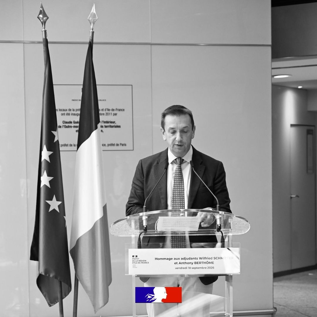 Stéphane Brunot, préfet, secrétaire général aux moyens mutualisés pendant l'hommage aux adjudants de sapeurs-pompiers.