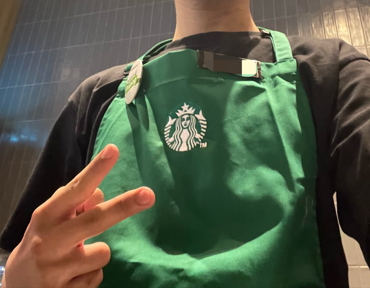 pupp_bacon's tweet photo. Your friendly barista in training… https://t.co/EtqScGuOlJ