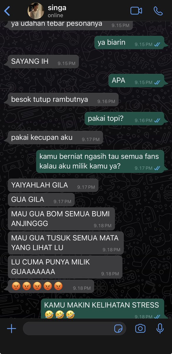 bloodymarrcy's tweet photo. markhyuck one tweet au 

Jahil bf vs tantrum bf https://t.co/Gi5anQ2T7d