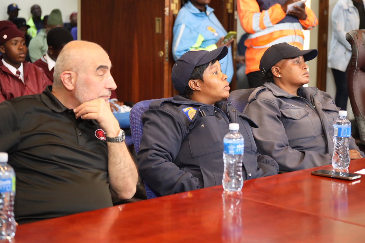 GP_CommSafety's tweet photo. Engagement with Tembisa Schools 

Today’s engagement provided an opportunity for learners and schools to raise concerns about challenges they experience within their schools and communities. Stakeholders also discussed possible interventions and support mechanisms to address these concerns and contribute towards safe and conducive learning environments.

The continued rollout of the programmes across Tembisa schools is intended to strengthen prevention initiatives and ensure that school safety remains a shared responsibility.

#GrowingASaferGauteng #SchoolSafety